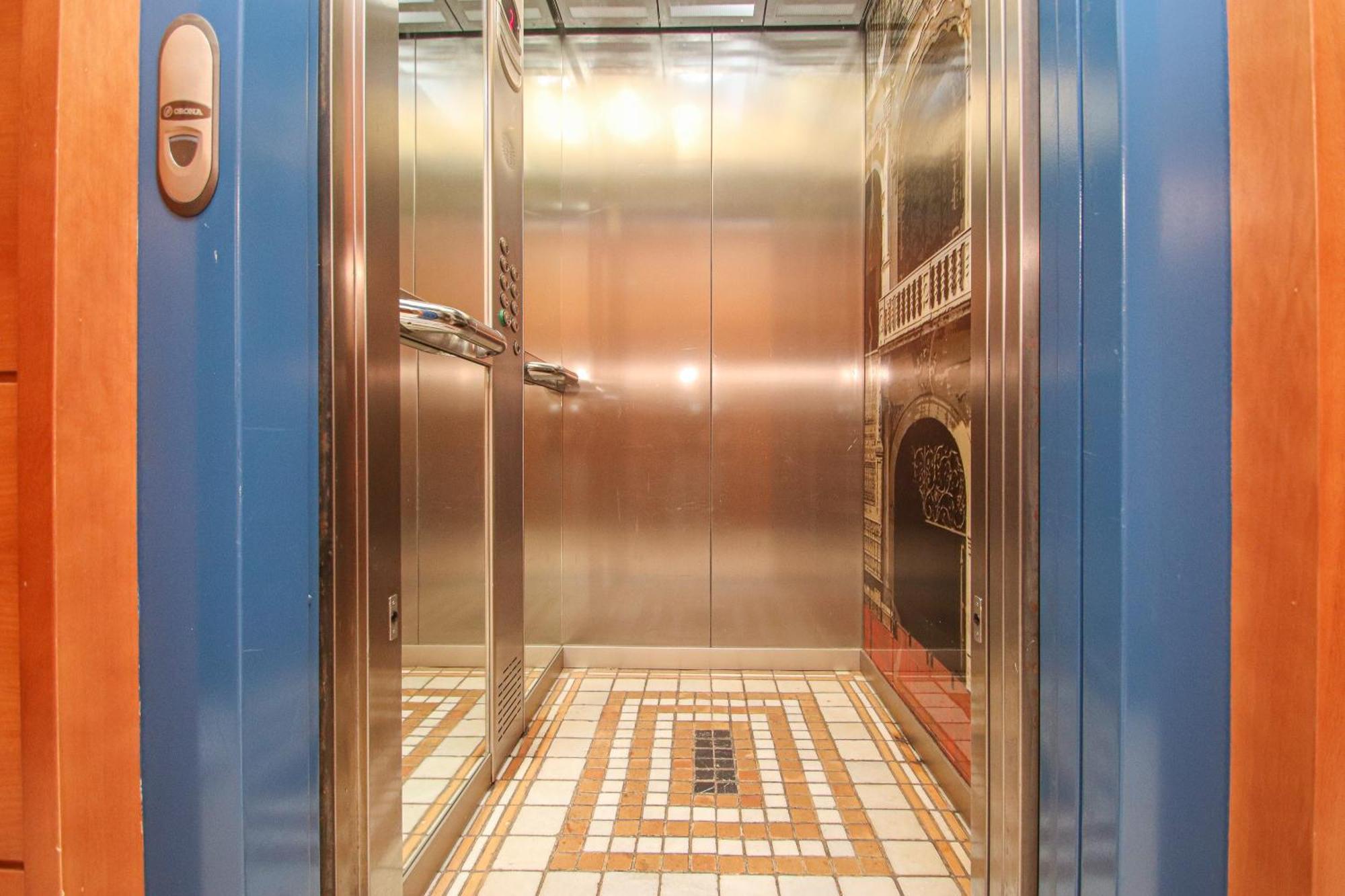 סביליה Luxury Apt In Plaza De Espana - Free Parking מראה חיצוני תמונה